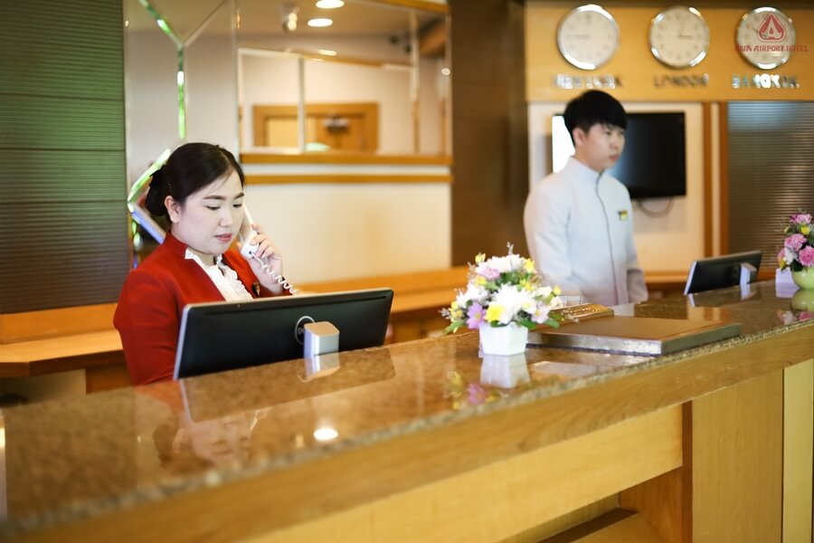 Asia Airport Hotel : Reception